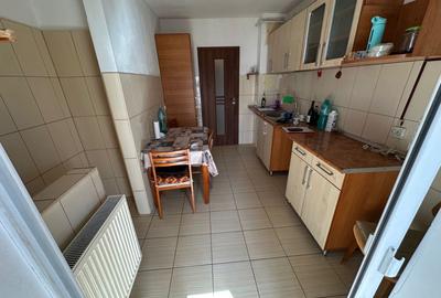 Apartament 2 camere | Decomandat | Tomis 2 | Vedere parc | Etaj 3/8 - 4