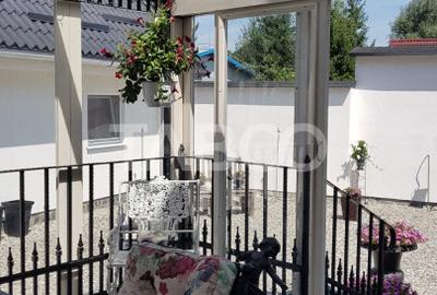 Casa 7 camere 6 bai terase teren 1180mp aproape de Castel si Poveste - 42