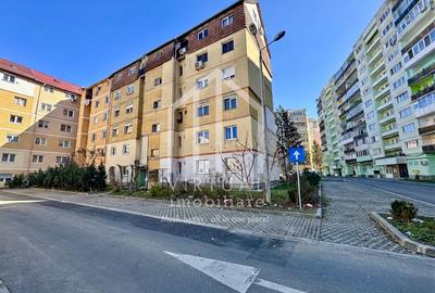 Apartament cu 2 camere în Mihai Viteazul