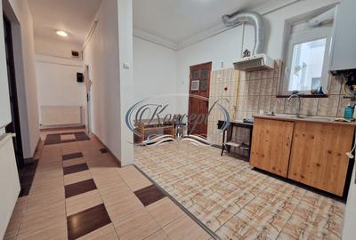 Apartament in imobil interbelic, str. Emil Racovita - 8