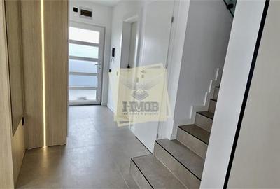 Casa de lux cu 4 camere 2 bai balcon 2 parcari in Selimbar - 15