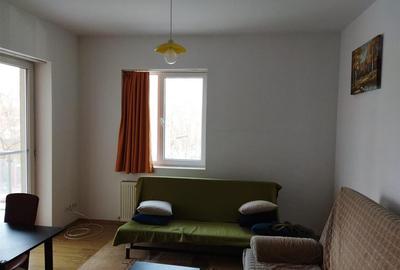 Apartament cu 2 camere decomandat, mobilat în Nord