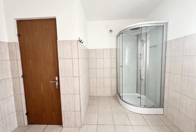 CASA CURTE PROPRIE / COMPLET MOBILATA SI UTILATA / GARAJ - 24