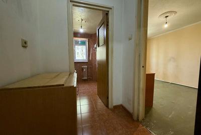 2 camere – etaj 2 – bloc reabilitat – IDEAL INVESTITIE / renovare | Str. Luica - 4