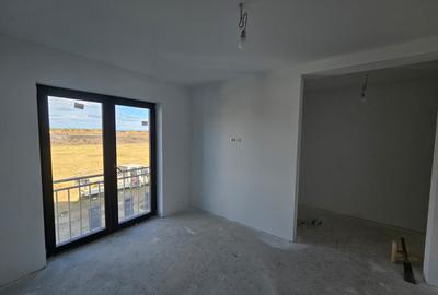 Duplex nou, P+E, 1 apartament la cheie, 1 la alb, Moșnița Veche, comision 0% - 24