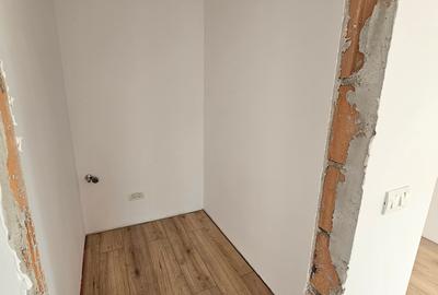 3 camere *Finalizat *Premium * Vedere Tampa/Postavaru - 18