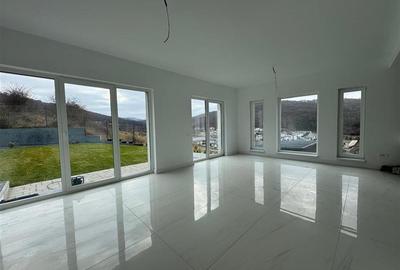 Casa Individuala,Finisata,situata in Floresti ! - 5