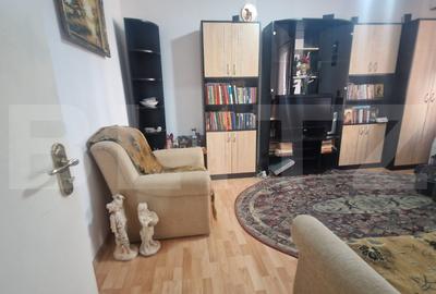 Apartament cu 3 camere Astra, etaj 1, beci, decomandat - 12