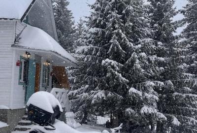 Vand Cabana /Casa de Vacanta Statiunea Ranca Gorj - 1