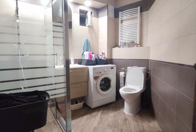Apartament 2 camere - ETAJ 1 - 56 mp ( decomandat, 2 balcoane, geam baie ) - 8