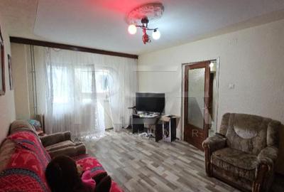 2 camere, etaj 3 - piața aproape - 3