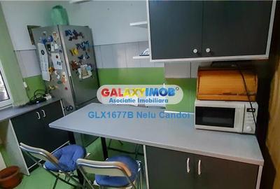 Apartament cu 3 camere decomandat în 13 Septembrie