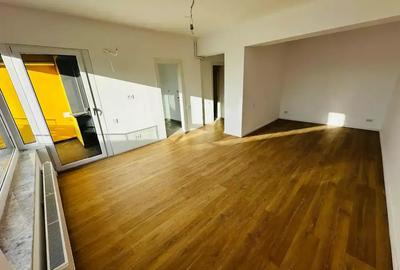 Mutare imediata |Studio Spatios + gradina| Metrou P.Poenaru - 13