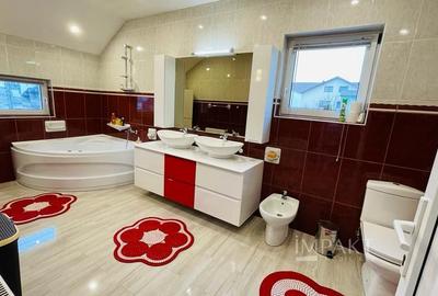 Casa deosebita cu 7 camere si piscina exterioara in cartierul Zorilor - 11