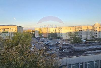 Apartament cu 2 camere semidecomandat, mobilat în Kiseleff