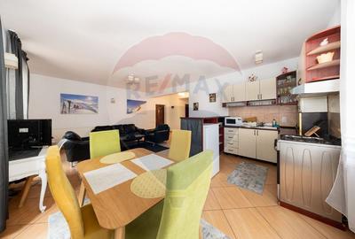 Oportunitate de investitie ! Apartament cu 3 camere in Poiana Bravov - 1