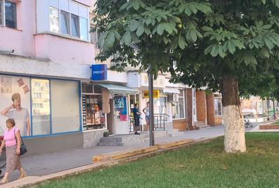 Oltenita - Centru, apartament  4 camere, etaj 1 - 1