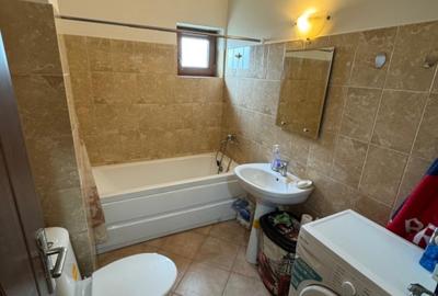 Apartament 1 camera decomandat etaj 2/3 - loc de parcare-mobilat - liber - 3