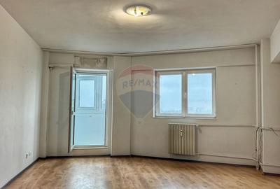 Apartament cu 4 camere de vânzare în zona 13 Septembrie - 6