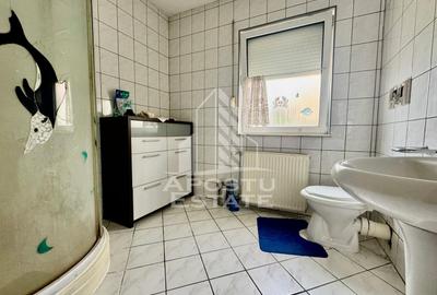 Casa de inchiriat cu 8 apartamente, ideal pentru firme. Zona Centrala - 10