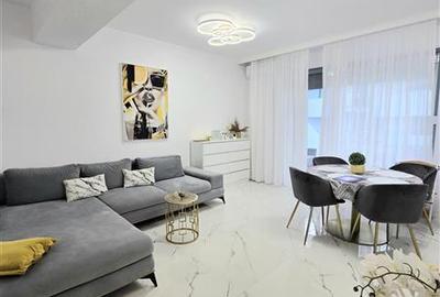 Apartament cu 2 camere decomandat, mobilat în Ultracentral