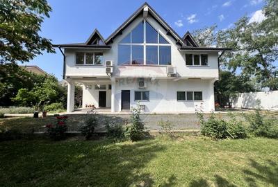 Casă spațioasă și versatilă în Păsărea (Brănești) - 1