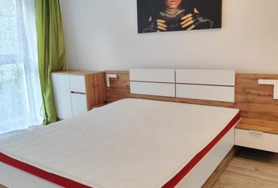 Apartament cu 2 camere semidecomandat, mobilat în Dâmbul Rotund