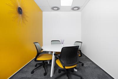 Acces all-inclusive la spațiu de birou profesional pentru 2 persoane | Primavera - 1