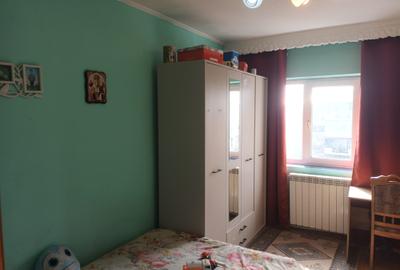 Apartament 3 camere Zona Petre Liciu - etaj 3 - 77 mp - 2