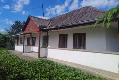 Casă de vânzare în Cucorăni - 2