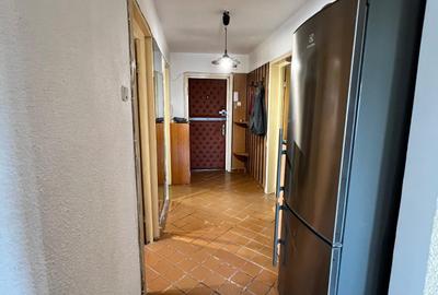 Piata Alba Iulia vanzare 3 camere - 3