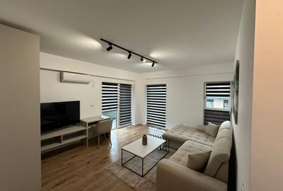 Apartament cu 2 camere semidecomandat, mobilat în Bucium