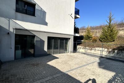Spatiu comercial semifinisat 62 mp utili plus 20mp terasa Borhanci - 11