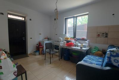 Vanzare vila pentru 2 familii in com BERCENI. jud.ILFOV - 1