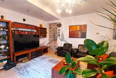 Apartament în vilă consolidată, cu scară interioară în zona Armenească - 3