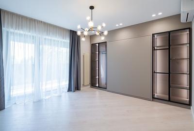 Apartament cu 3 camere decomandat, mobilat în Central