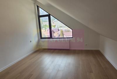 Apartament cu 2 camere semidecomandat în Sud-Vest