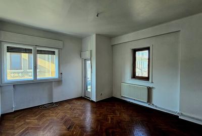 Garsonieră decomandată în Cotroceni