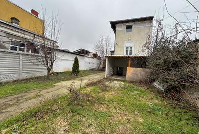 Casa cu teren langa Parcul Carol | 305 mp teren | Toate utilitatile - 1