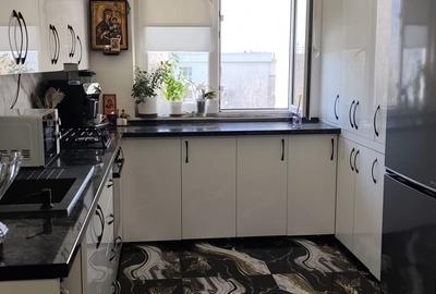 Apartament de vanzare 2 camere transformt in 3, zona linistita - 2