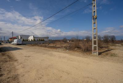 Teren Construcții intravilan de 400 mp, în Săftica