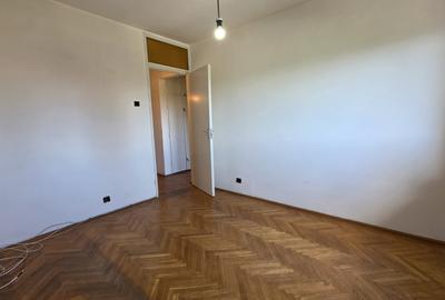 Apartament cu 3 camere 2 bai 2 balcoane si pivnita de vanzare in Strand - 14