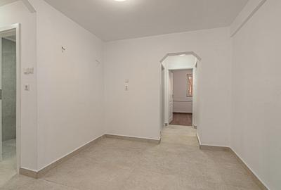 3 camere decomandat, renovat complet | parter | Aleea Lămotești - 12