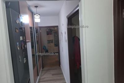 2 Camere Mobilat Modern Boxa Loc de Parcare Sector 4 - 13