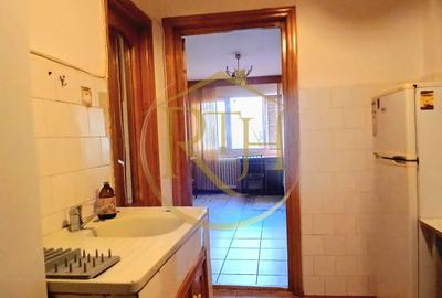 Oferim spre inchiriere garsoniera, situata in Complexul Studentesc - 17