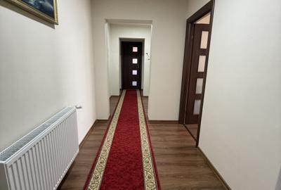 Casa alipită, 208mp utili, 304mp teren, zona PETROM, Baciu - 11