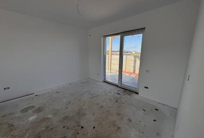 3 CAMERE, DESPARTIT PRIN C.T , SUPRAFATA GENEROASA - 3