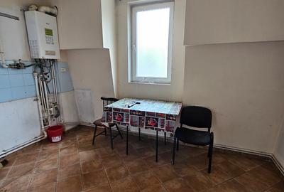 P-ta Rosetti, 4 camere, 114 mp, liber, investitie buna! - 2