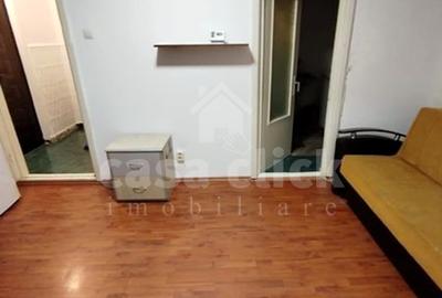 Apartament 2 camere Micro 40, etaj 2, centrala termica