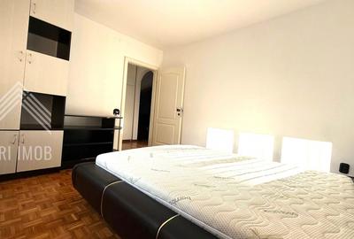 Apartament cu 3 camere semidecomandat în Mănăștur